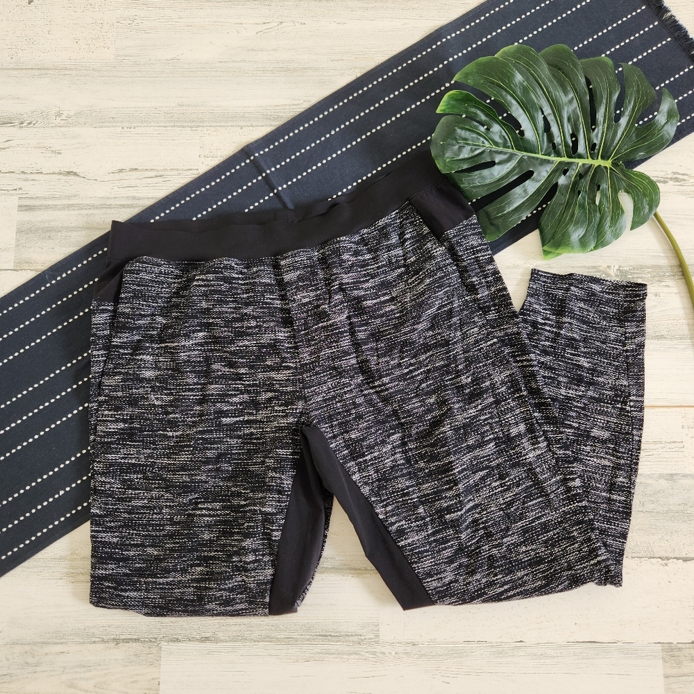 lululemon athletica Black and Gray Sweatpants